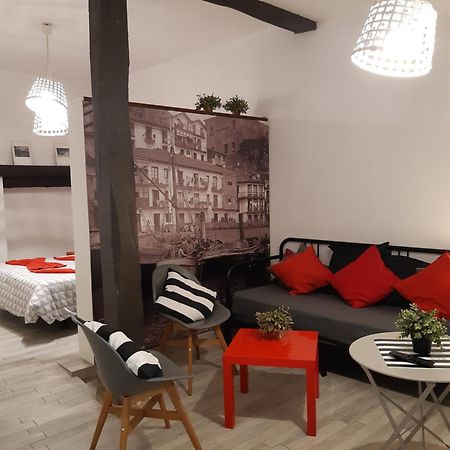 Andra Mari Apartamentu Turistikoak Bermeo Esterno foto