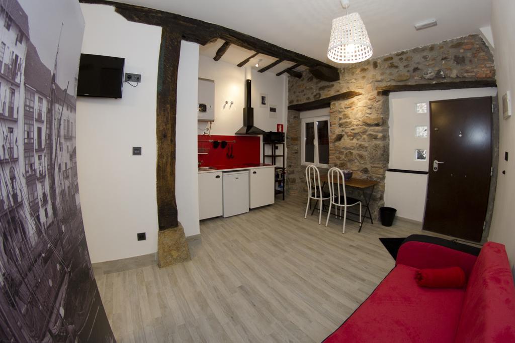Andra Mari Apartamentu Turistikoak Bermeo Camera foto