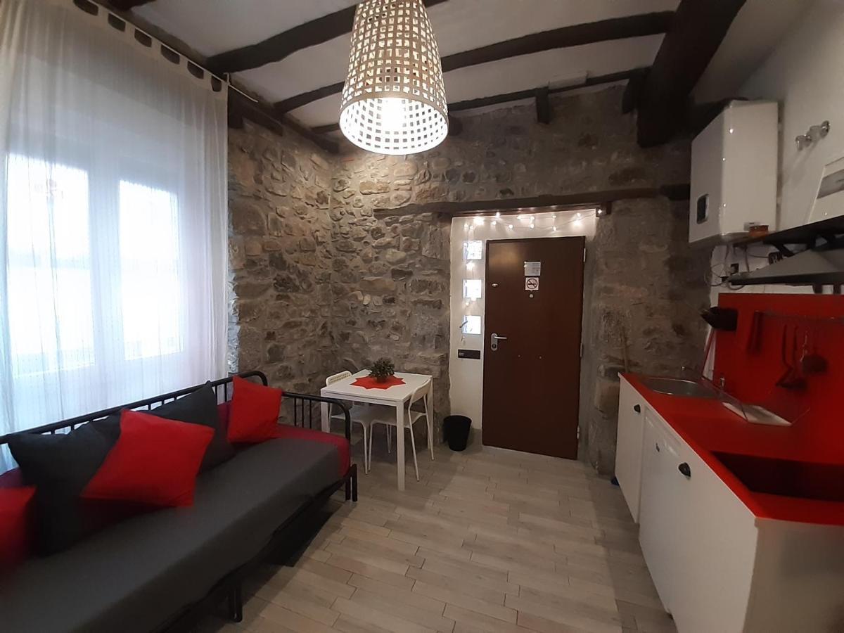 Andra Mari Apartamentu Turistikoak Bermeo Esterno foto