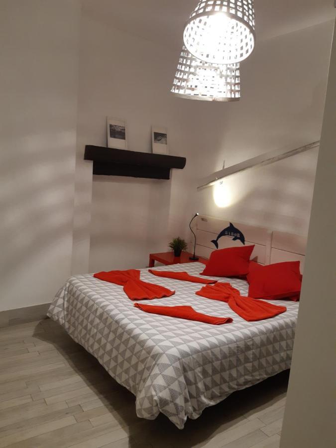 Andra Mari Apartamentu Turistikoak Bermeo Esterno foto